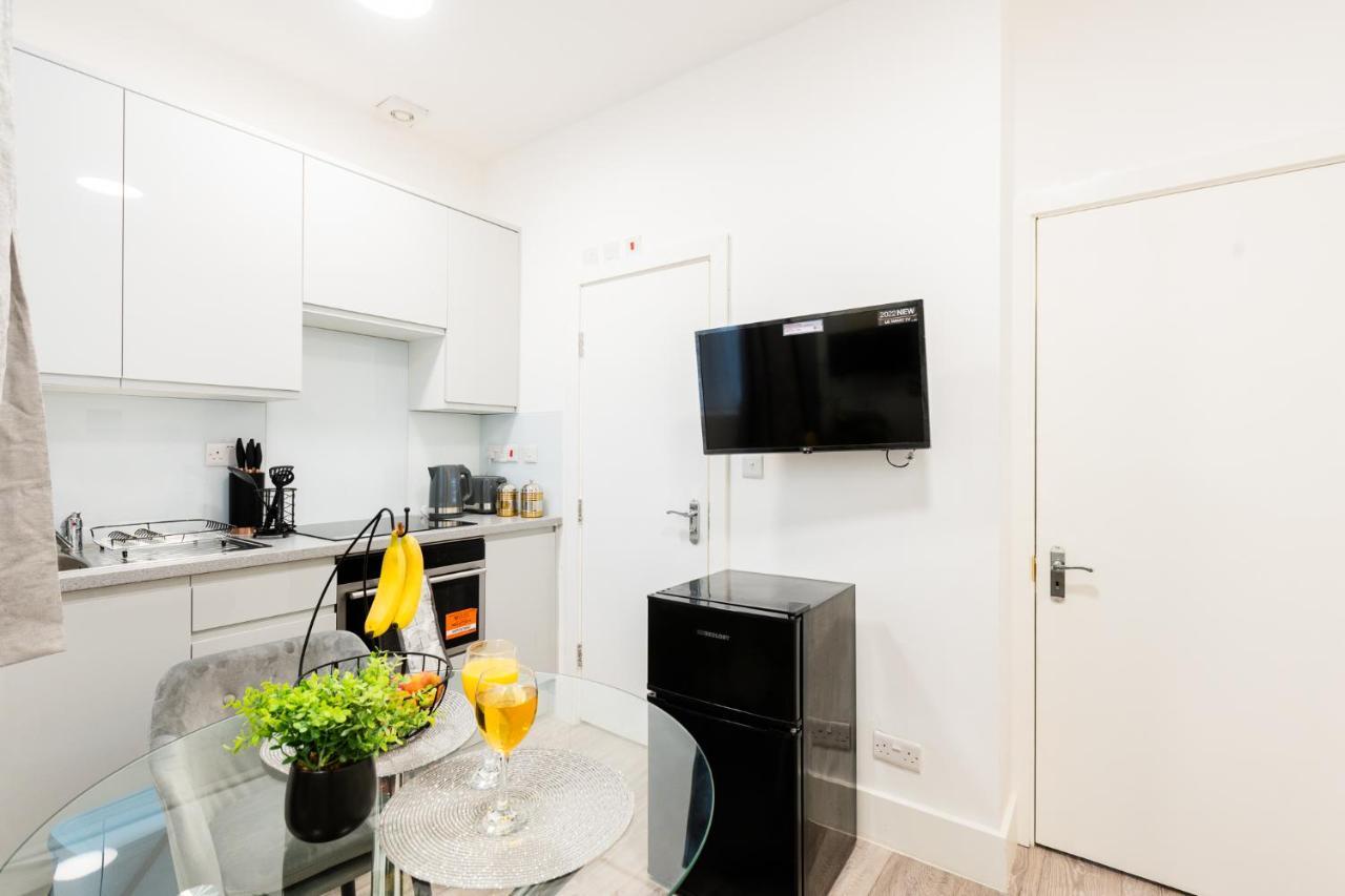 Large Studio Apartment 30 Mins To Oxford Street London Kültér fotó